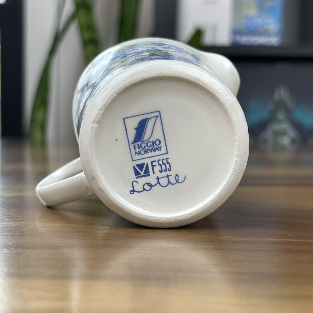 Figgjo Flint Turi Design Lotte Hand Painted Silkscreen Cream & Sugar Bowl Set - Picture 8 of 16